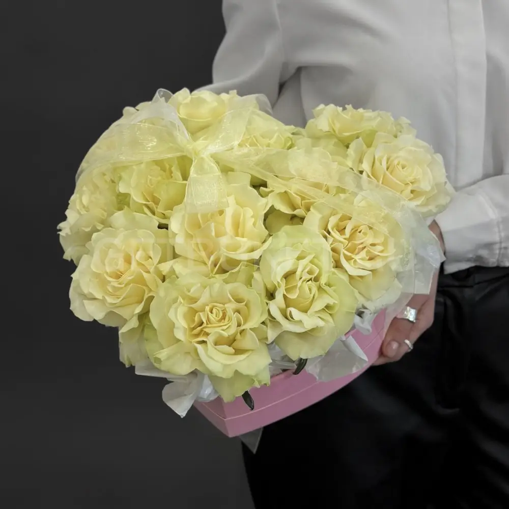 225116 Цветочная композиция "Дарю сердце"