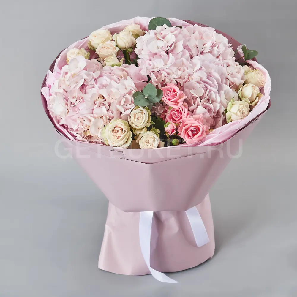 219264 Букет розовых гортензий и кустовых роз