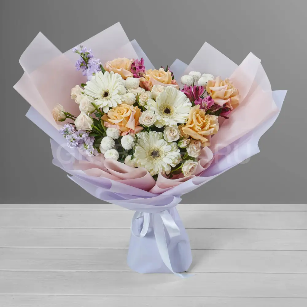 211676 Букет из гербер, кустовых роз и маттиолы 